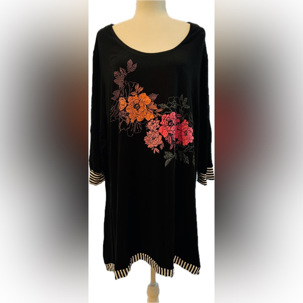 Avenue Long-sleeved Casual Dress